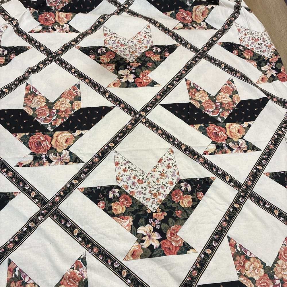 VTG Cheater Fabric Quilt Black & Coral Basket Pattern Cotton 3 Yds X 86"